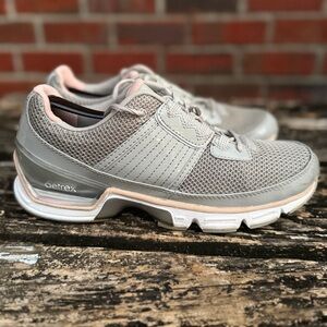 Aetrex Xspress Runner 2 Women’s Sz 9 Lace Up Pink and Gray Running Shoes M4